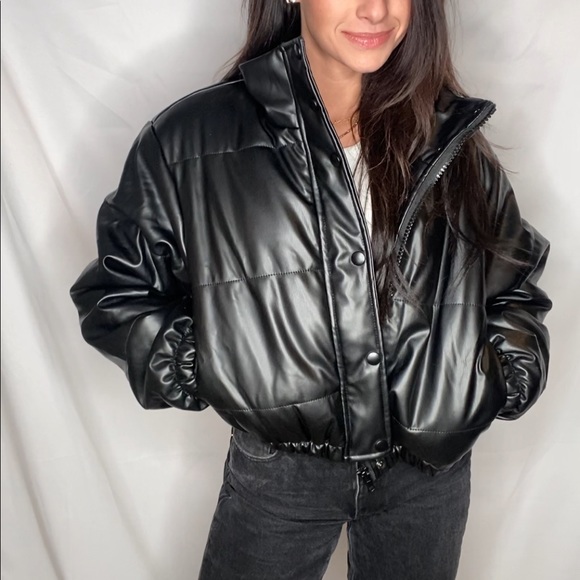 Le Lis Jackets & Blazers - Cropped Puff Jacket